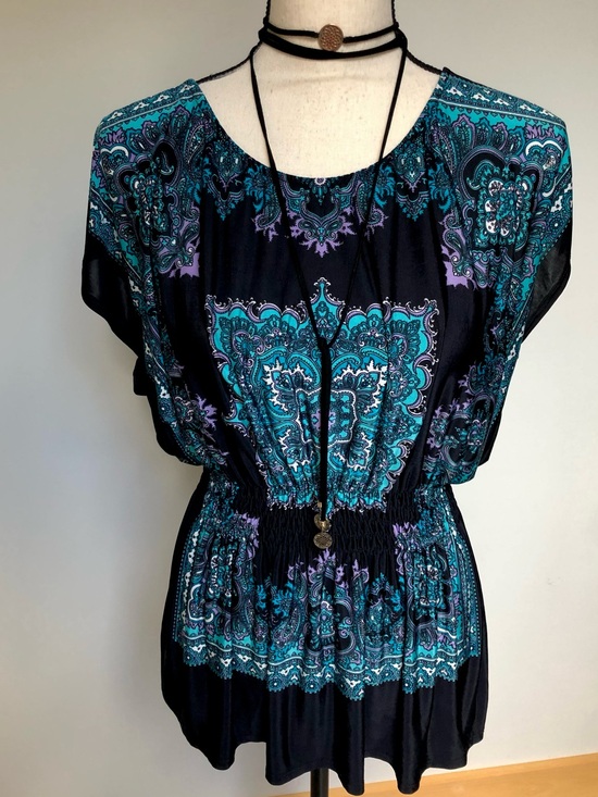 Halo Tops - Halo Black Print Top Size XL